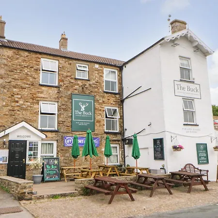 The Old Store, 2 Alpine Terrace Feriehus *